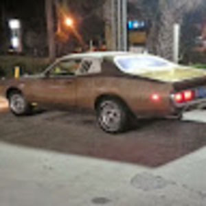 Meet your Posher, Pierre